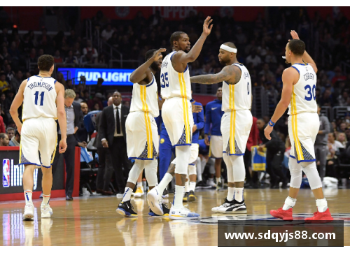 米兰体育NBA最新排名,西部第2难追勇士,湖人被两队拉开差距,东部有 - 副本